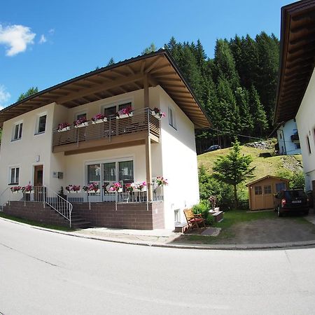 Ferienwohnung Dolomitenheim Außervillgraten エクステリア 写真