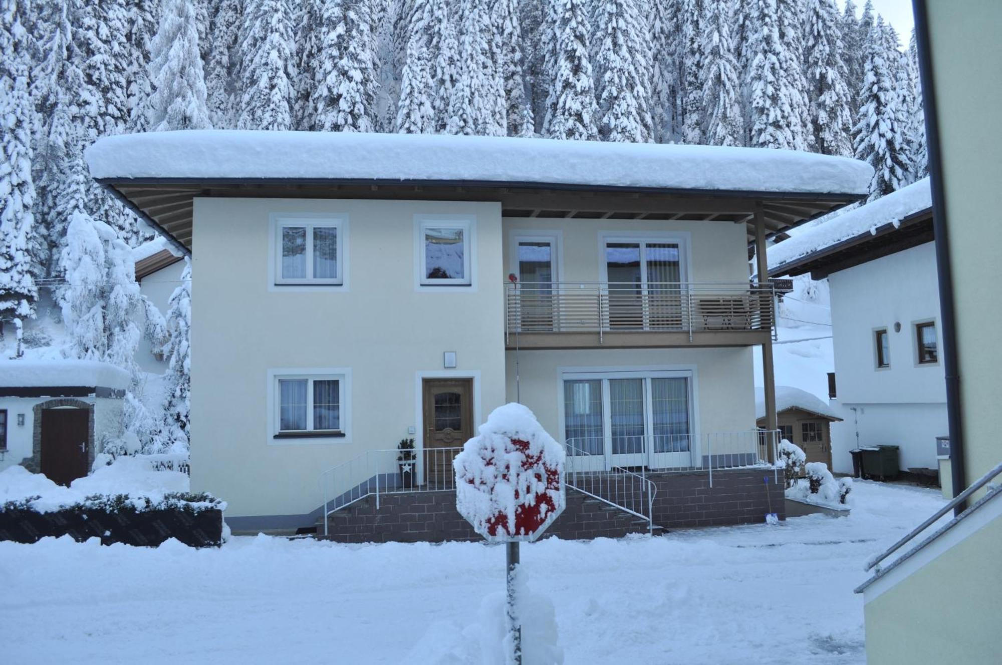 Ferienwohnung Dolomitenheim Außervillgraten エクステリア 写真