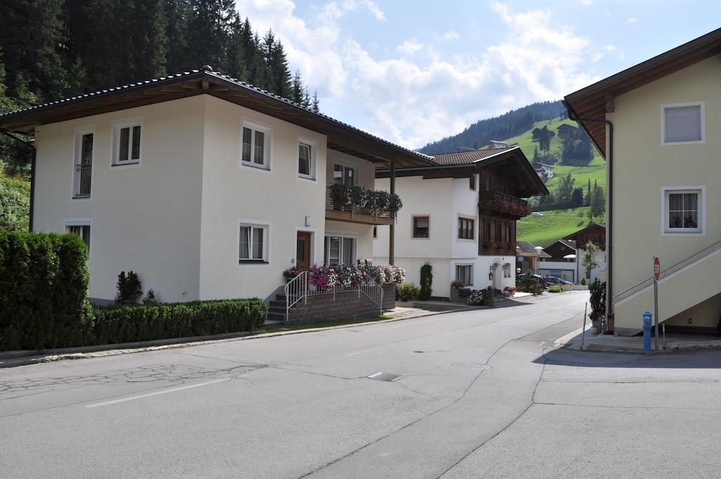 Ferienwohnung Dolomitenheim Außervillgraten エクステリア 写真